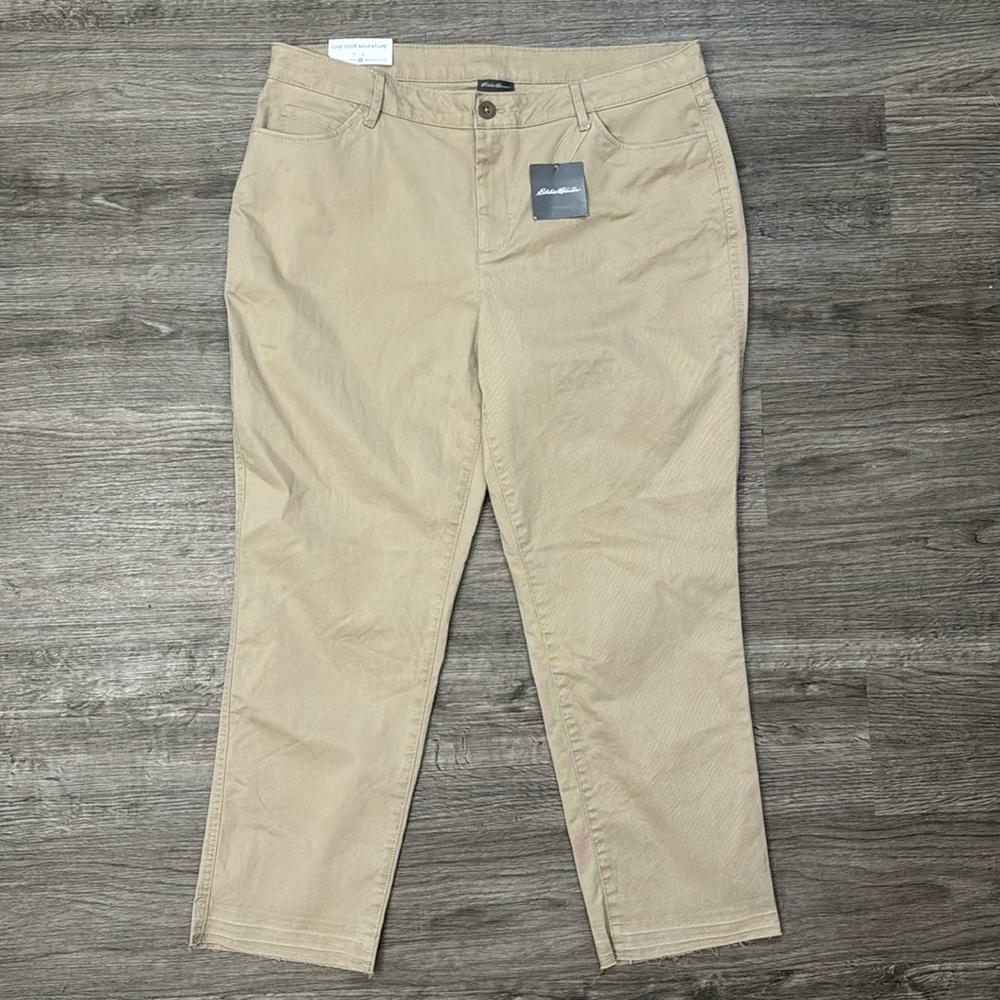 NWT Eddie Bauer women’s 12 tan crop pants